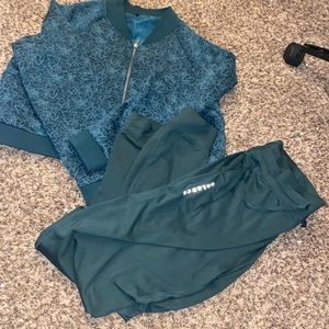 Teal Balance cropped jacket and joggers
